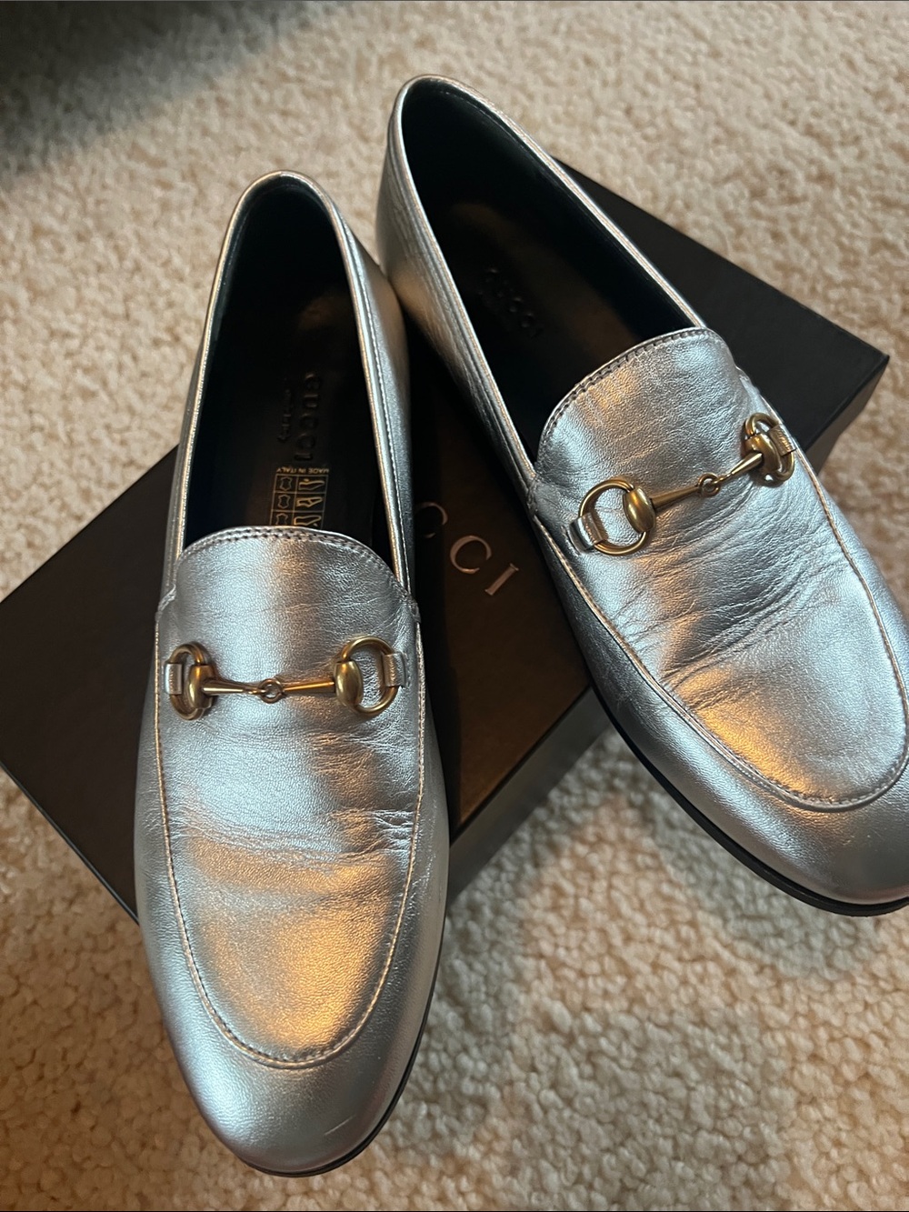 GUCCI Princetown loafer siver metallic with gold horse-bit 38.5